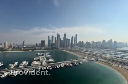 شقة - 2 غرف نوم - 2 حمامات للبيع في مارينا فيستا - إعمار بيتشفرونت - دبي هاربور - دبي