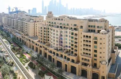 Apartment - 1 Bedroom - 1 Bathroom for sale in Golden Mile - Palm Jumeirah - Dubai