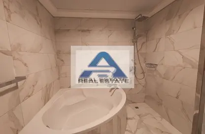 Apartment - 3 Bedrooms - 5 Bathrooms for rent in Corniche Road - Abu Dhabi