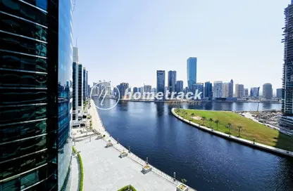 Apartment - Studio - 1 Bathroom for rent in Bay's Edge - Business Bay - Dubai