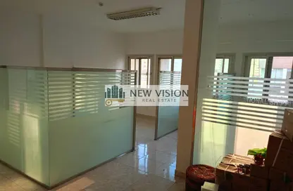 Office Space - Studio - 1 Bathroom for rent in Palm Tower 1 - Palm Towers - Al Majaz - Sharjah