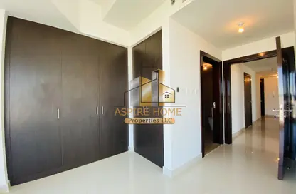 Hall / Corridor image for: Apartment - 2 Bedrooms - 2 Bathrooms for rent in Marina Bay - City Of Lights - Al Reem Island - Abu Dhabi, Image 1