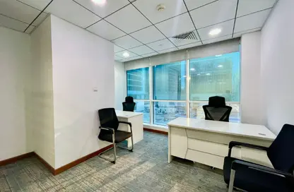مكتب - استوديو - 3 حمامات للايجار في شارع حمدان - أبوظبي