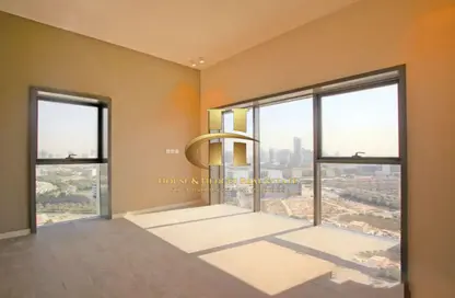 Apartment - 2 Bedrooms - 3 Bathrooms for sale in Park View Tower - Jumeirah Village Circle - Dubai