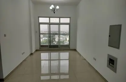 شقة - 2 غرف نوم - 2 حمامات للايجار في المنال ريزيدنس 1 - واحة دبي للسيليكون - دبي