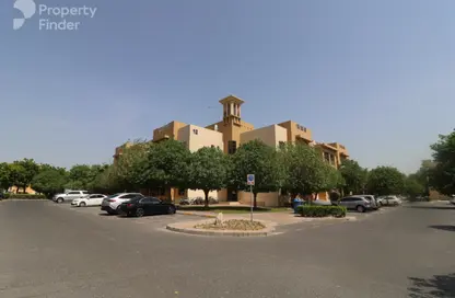 Apartment - 2 Bedrooms - 3 Bathrooms for rent in The Gardens Buildings - The Gardens - Dubai