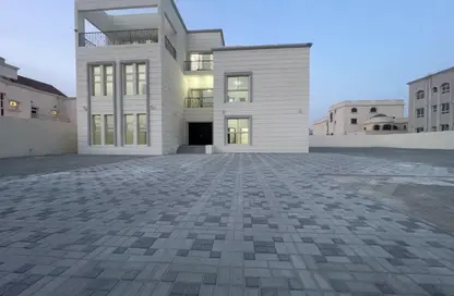 Apartment - 2 Bedrooms - 2 Bathrooms for rent in Al Shamkha - Abu Dhabi