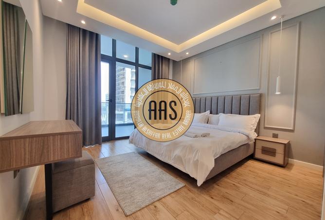Apartment - 2 Bedrooms - 3 Bathrooms for sale in Diamond Building - Jumeirah Garden City - Al Satwa - Dubai