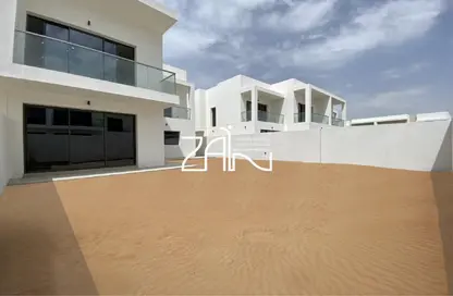 Terrace image for: Villa - 3 Bedrooms - 4 Bathrooms for sale in The Cedars - Yas Acres - Yas Island - Abu Dhabi, Image 1