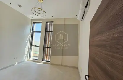 Villa - 5 Bedrooms - 7 Bathrooms for rent in Al Goaz - Wasit - Sharjah