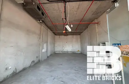 Shop - Studio for sale in Cambridge Business Centre - Dubai Silicon Oasis - Dubai