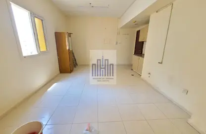Apartment - Studio - 1 Bathroom for rent in GGICO Building Moweilah - Muwaileh Commercial - Sharjah