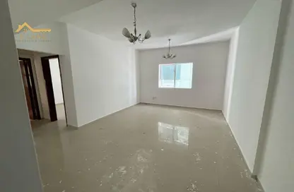 شقة - غرفة نوم - 1 حمام للايجار في شارع التعاون - التعاون - الشارقة