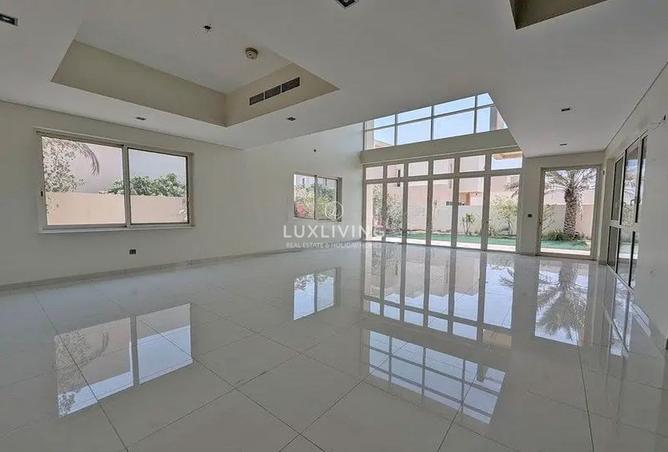 15205405 - Property Main Image