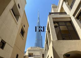Apartment - 2 bedrooms - 3 bathrooms for rent in Old Town - Dubai