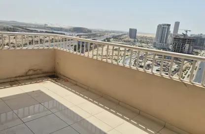 شقة - 3 غرف نوم - 3 حمامات للايجار في برج ربيعة - مجان - دبي لاند - دبي