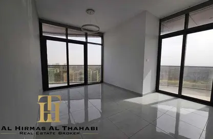 شقة - غرفة نوم - 2 حمامات للايجار في برج بلو ويفز - مجمع دبي ريزيدنس - دبي