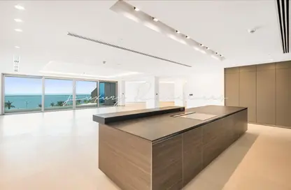 Apartment - 5 Bedrooms - 6 Bathrooms for sale in Mansion 6 - W Residences - Palm Jumeirah - Dubai