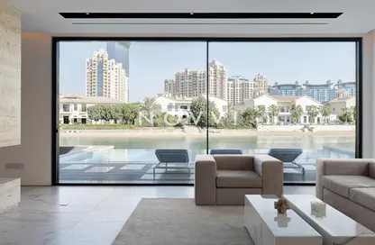Villa - 4 Bedrooms - 6 Bathrooms for sale in Garden Homes Frond O - Garden Homes - Palm Jumeirah - Dubai
