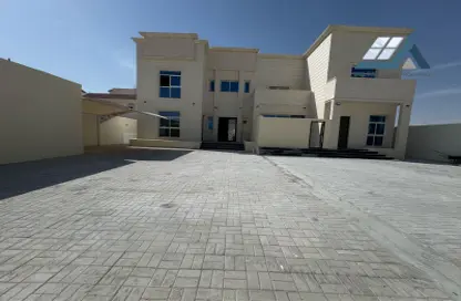 شقة - غرفة نوم - 2 حمامات للايجار في مدينة الرياض - أبوظبي