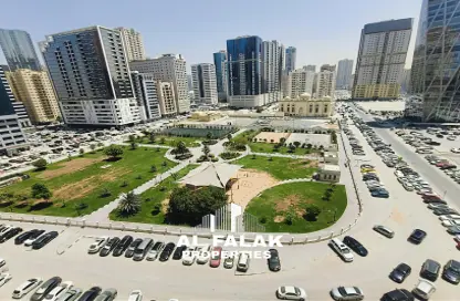 شقة - غرفة نوم - 2 حمامات للايجار في شارع التعاون - التعاون - الشارقة