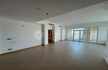 Apartment - 3 Bedrooms - 4 Bathrooms for rent in Al Shahla - Shoreline Apartments - Palm Jumeirah - Dubai