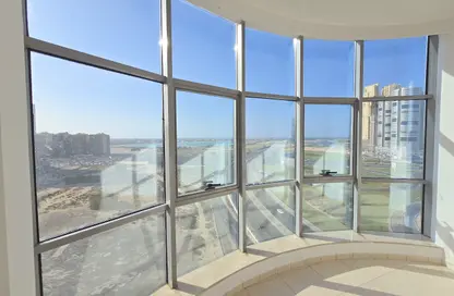 Apartment - 2 Bedrooms - 3 Bathrooms for rent in Sahara Tower 1 - Sahara Complex - Al Nahda - Sharjah