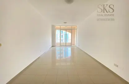 شقة - غرفة نوم - 2 حمامات للايجار في مبنى سانرايز - البرشاء 1 - البرشاء - دبي