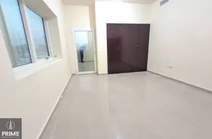 Apartment - 3 Bedrooms - 3 Bathrooms for rent in Al Falah Street - City Downtown - Abu Dhabi