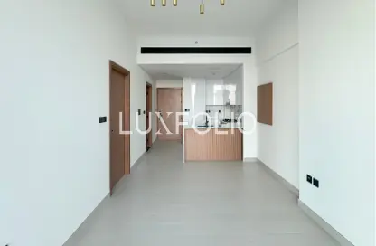 شقة - غرفة نوم - 2 حمامات للايجار في بنغاطي هاوس - قرية الجميرا سركل - دبي