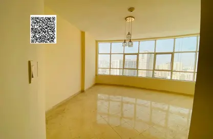 شقة - غرفة نوم - 2 حمامات للبيع في أورينت تاور 1 - أورينت تاور - البستان - عجمان
