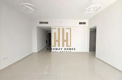 Apartment - 2 Bedrooms - 3 Bathrooms for rent in Muwaileh 3 Building - Muwaileh - Sharjah