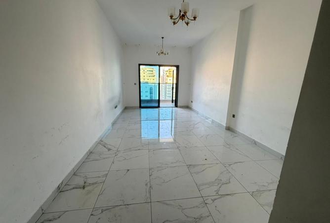 16074812 - Property Image 2