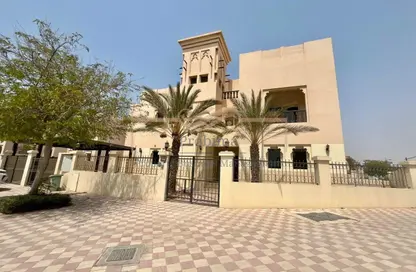 فيلا - 5 غرف نوم - 6 حمامات للايجار في فلل قرية الحمرا - قرية الحمرا - رأس الخيمة