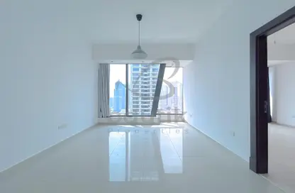 شقة - غرفة نوم - 2 حمامات للبيع في A برج سيلفرين - سيلفيرين - دبي مارينا - دبي