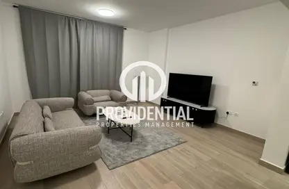Apartment - 1 Bedroom - 1 Bathroom for rent in Waters Edge - Yas Island - Abu Dhabi