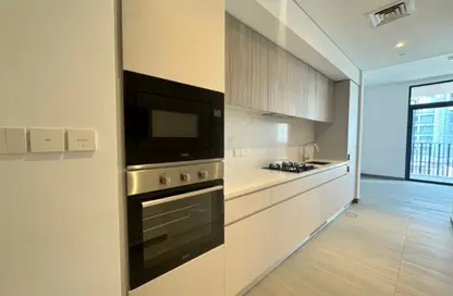 Apartment - Studio - 1 Bathroom for rent in Kensington Waters A - Kensington Waters - Mohammed Bin Rashid City - Dubai