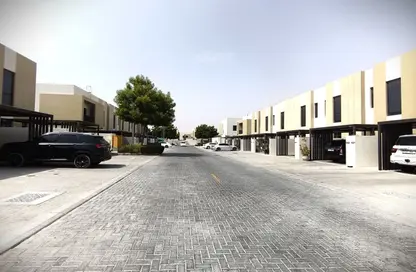 تاون هاوس - 2 غرف نوم - 4 حمامات للايجار في مساكن نسمه - ّالطي - الشارقة