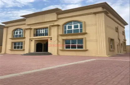 Villa - 5 Bedrooms - 6 Bathrooms for rent in Seih Al Uraibi - Ras Al Khaimah
