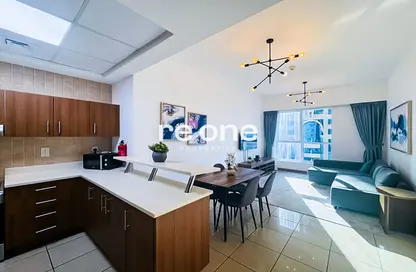 Apartment - 1 Bedroom - 2 Bathrooms for rent in Sulafa Tower - Dubai Marina - Dubai