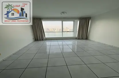 Apartment - 3 Bedrooms - 3 Bathrooms for rent in Thuraya Al Majaz Building - Al Majaz 3 - Al Majaz - Sharjah