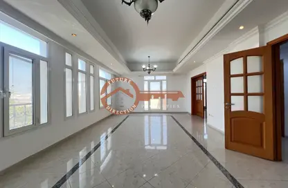 Penthouse - 4 Bedrooms - 5 Bathrooms for rent in Al Saada Street - Al Mushrif - Abu Dhabi