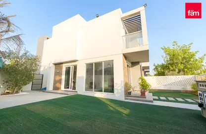 Villa - 4 Bedrooms - 4 Bathrooms for rent in Royal Park - Jumeirah Park - Dubai