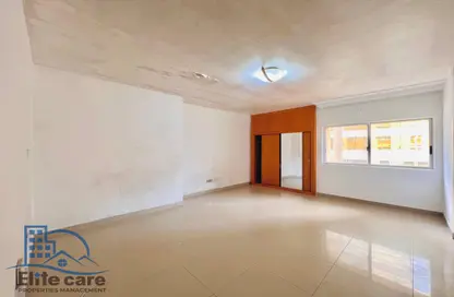 شقة - 1 حمام للايجار في دلما ريزيدنس - شارع حمدان - أبوظبي