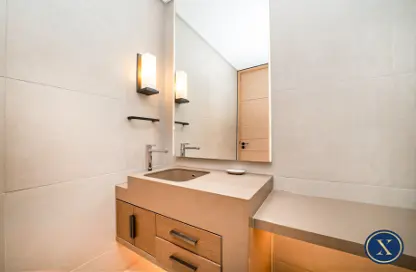 Apartment - 2 Bedrooms - 2 Bathrooms for sale in Jumeirah Gate Tower 2 - The Address Jumeirah Resort and Spa - Jumeirah Beach Residence - Dubai