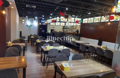 Shop - Studio - 1 Bathroom for rent in Al Barsha - Dubai