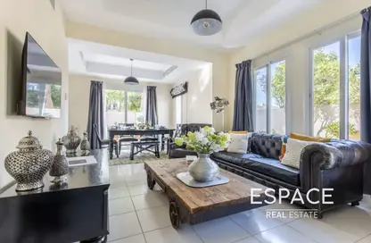 Villa - 3 Bedrooms - 3 Bathrooms for rent in Springs 8 - The Springs - Dubai