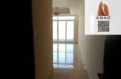 مجمع سكني - 8 غرف نوم - 8 حمامات للبيع في برج بوابة عجمان - عجمان الصناعية 2 - المنطقة الصناعية - عجمان