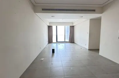 Apartment - 3 Bedrooms - 3 Bathrooms for rent in Goldcrest Views 2 - JLT Cluster J - Jumeirah Lake Towers - Dubai