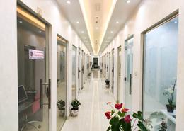 مركز أعمال - 6 حمامات للكراء في بناية الرستماني - بورسعيد - ديرة - دبي